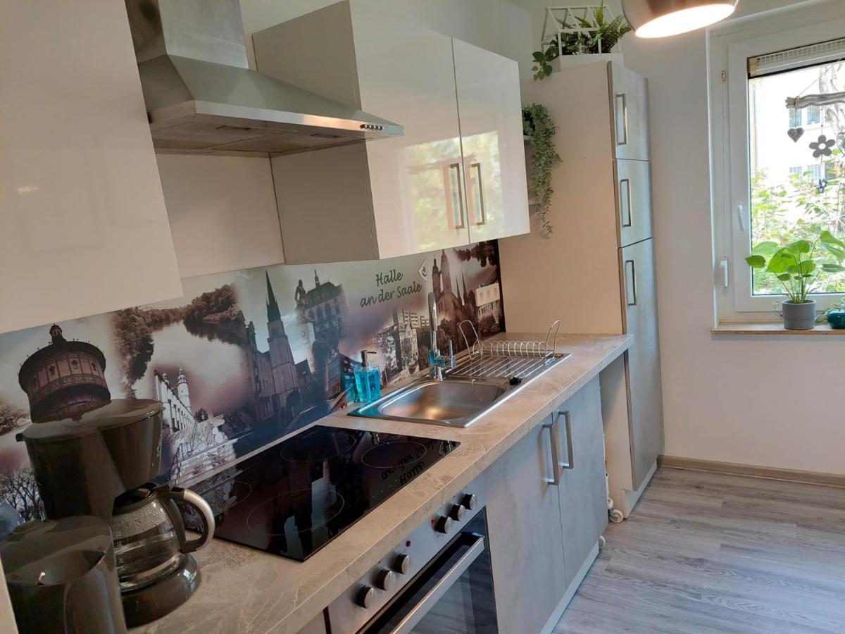 Gemuetliches, Voll Ausgestattetes Apartment Halle  Exterior photo