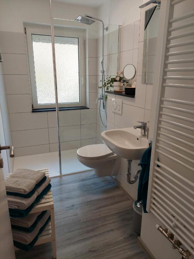Gemuetliches, Voll Ausgestattetes Apartment Halle  Exterior photo