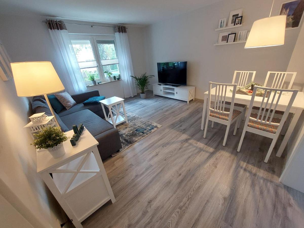 Gemuetliches, Voll Ausgestattetes Apartment Halle  Exterior photo